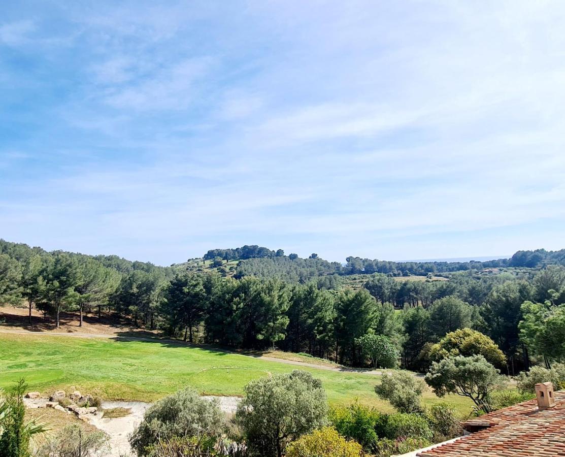 Villa Dans Cadre D'Exception - Golf, Piscine Et Tennis Prive Saint-Cyr-sur-Mer Buitenkant foto