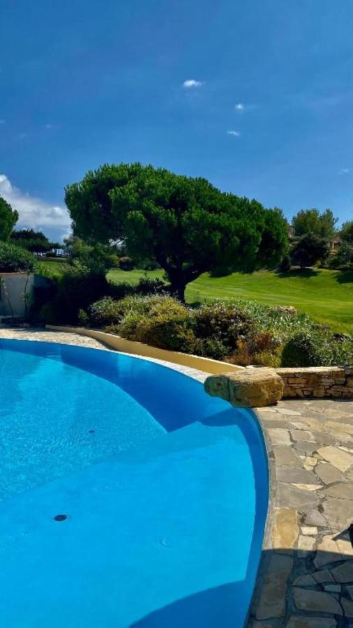 Villa Dans Cadre D'Exception - Golf, Piscine Et Tennis Prive Saint-Cyr-sur-Mer Buitenkant foto