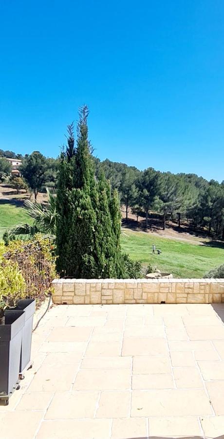 Villa Dans Cadre D'Exception - Golf, Piscine Et Tennis Prive Saint-Cyr-sur-Mer Buitenkant foto