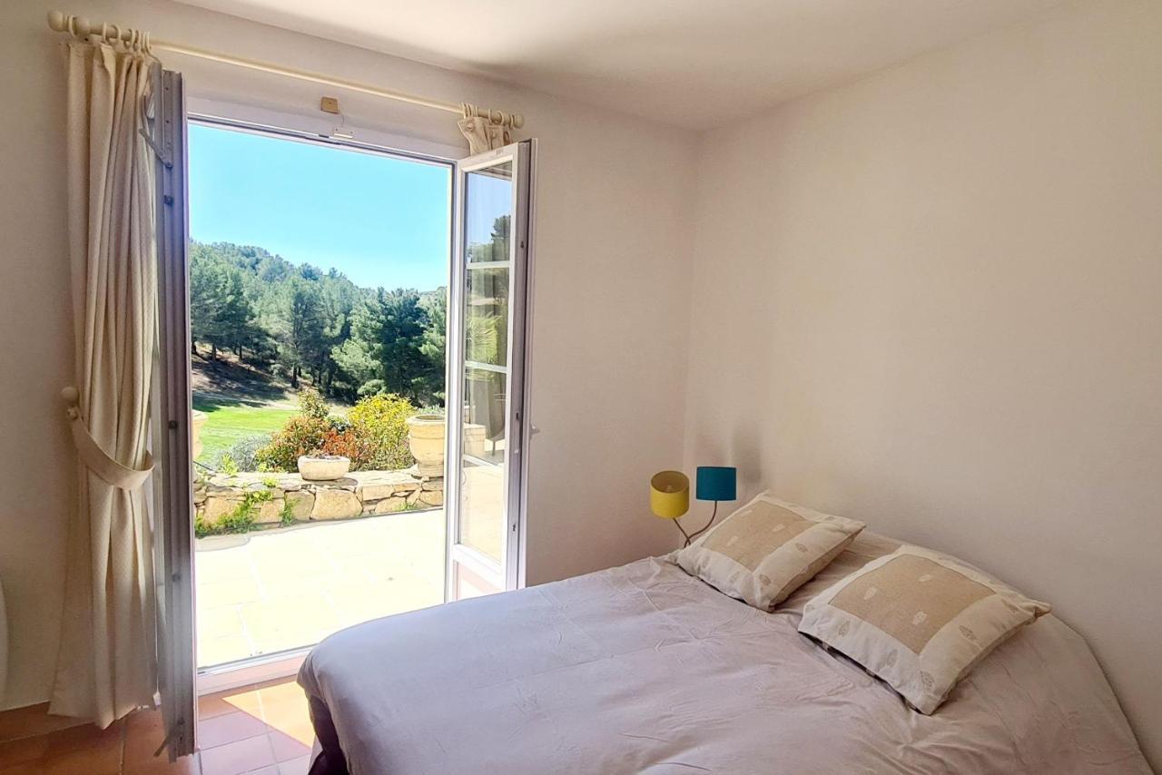 Villa Dans Cadre D'Exception - Golf, Piscine Et Tennis Prive Saint-Cyr-sur-Mer Buitenkant foto